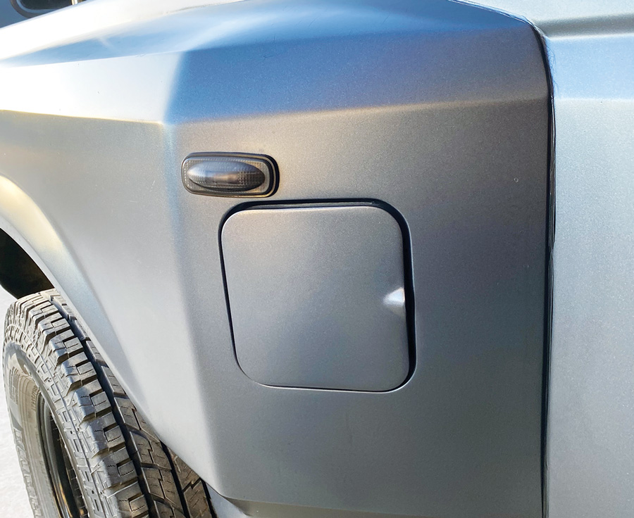 Gas cover on a 1995 Ford F350 Power Stroke