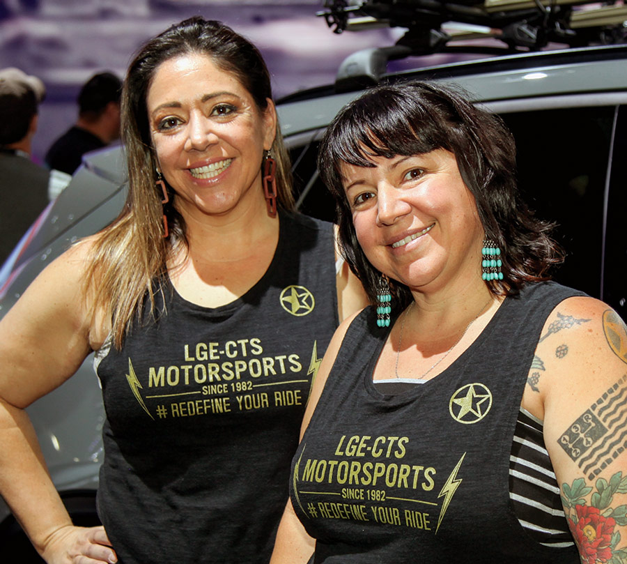 Sara and Theresa Contreras