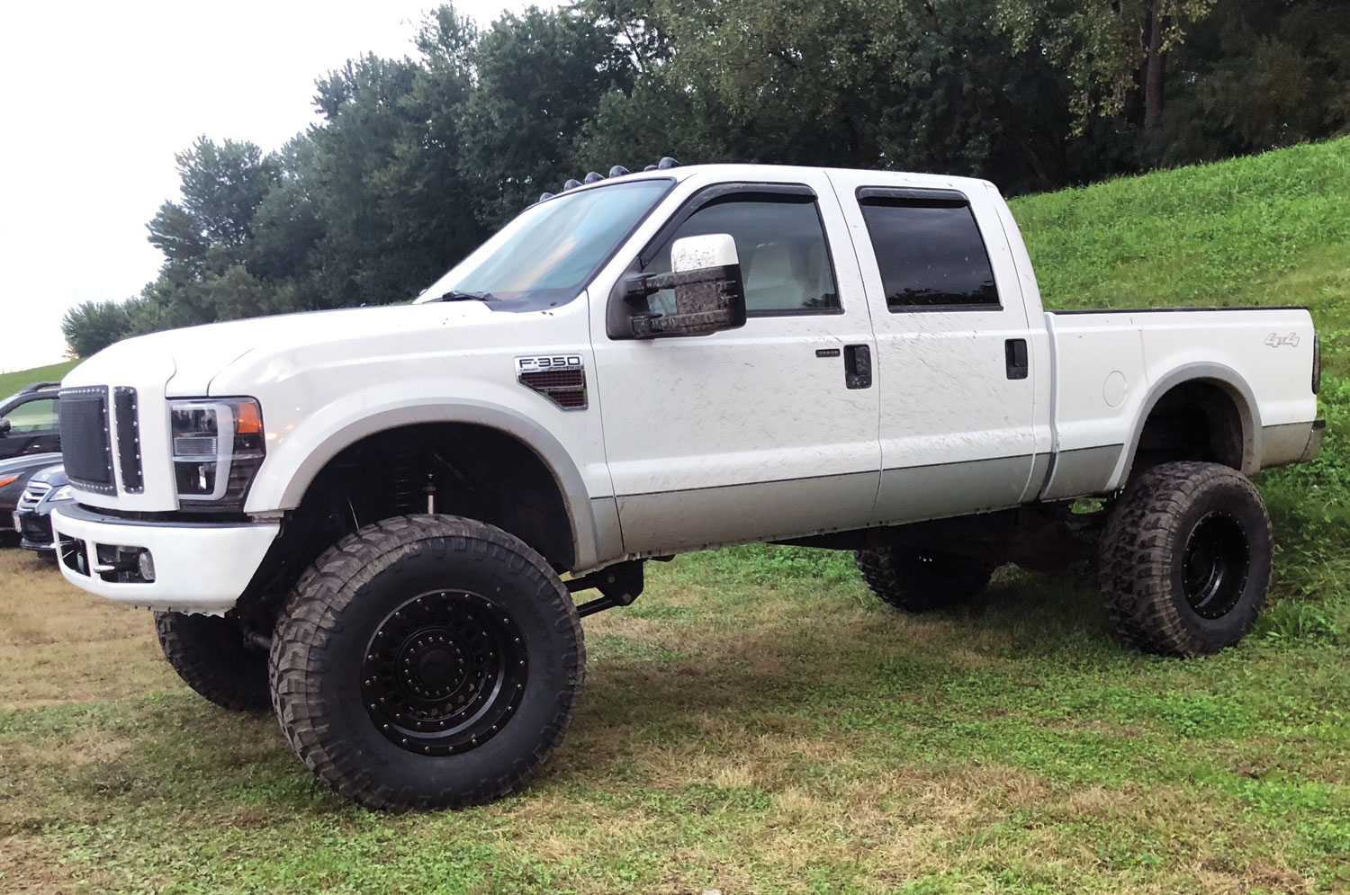Courtney Craven’s F350 side view on grass