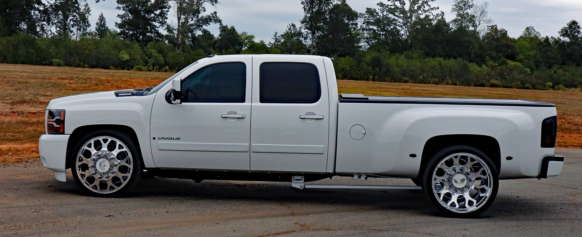2008 Chevy 3500 HD side profile