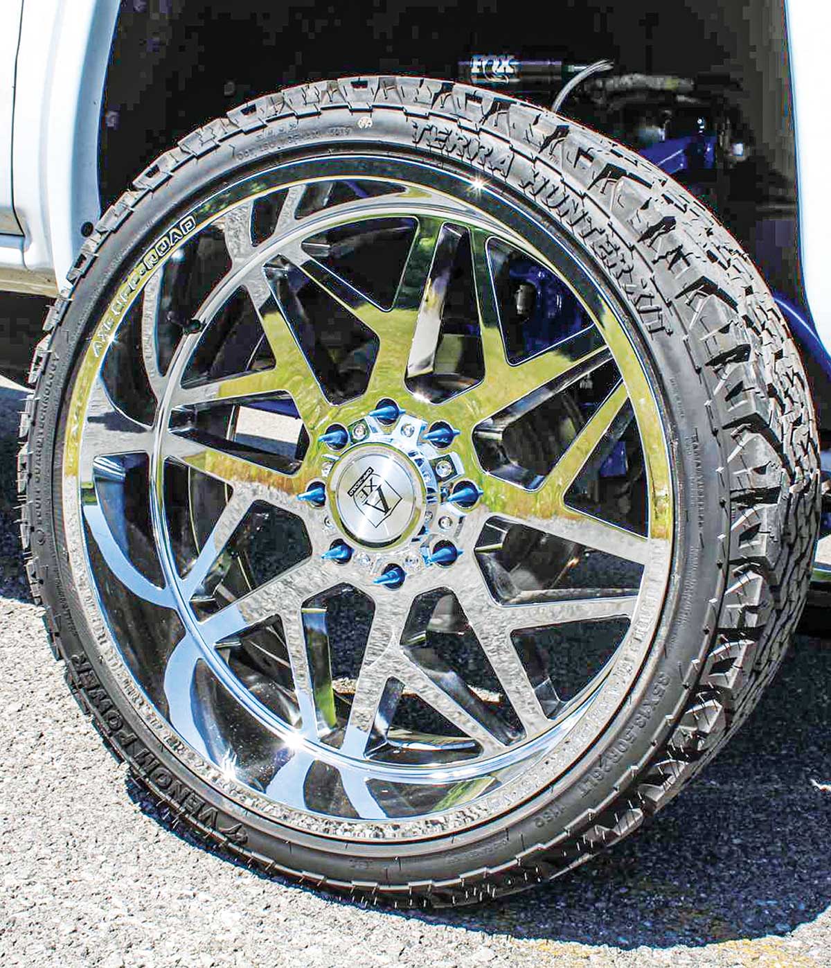GMC Build tire and rim