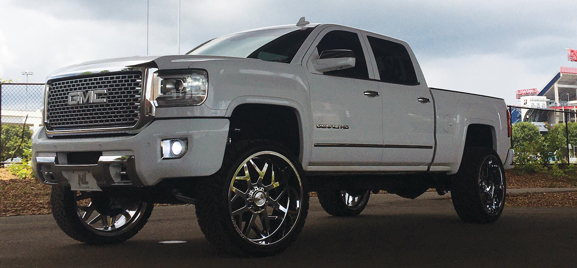 GMC Build front bumper and grill view