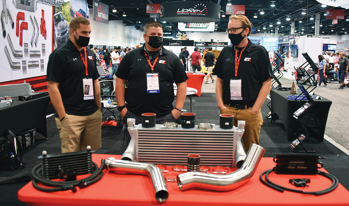 ETL Performance Products, Inc. at convention booth