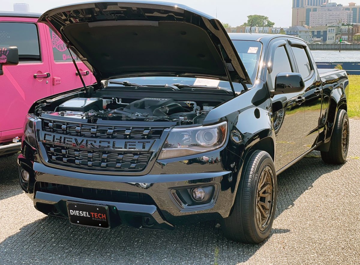 2017 Chevy Colorado 2.8L Duramax under the hood