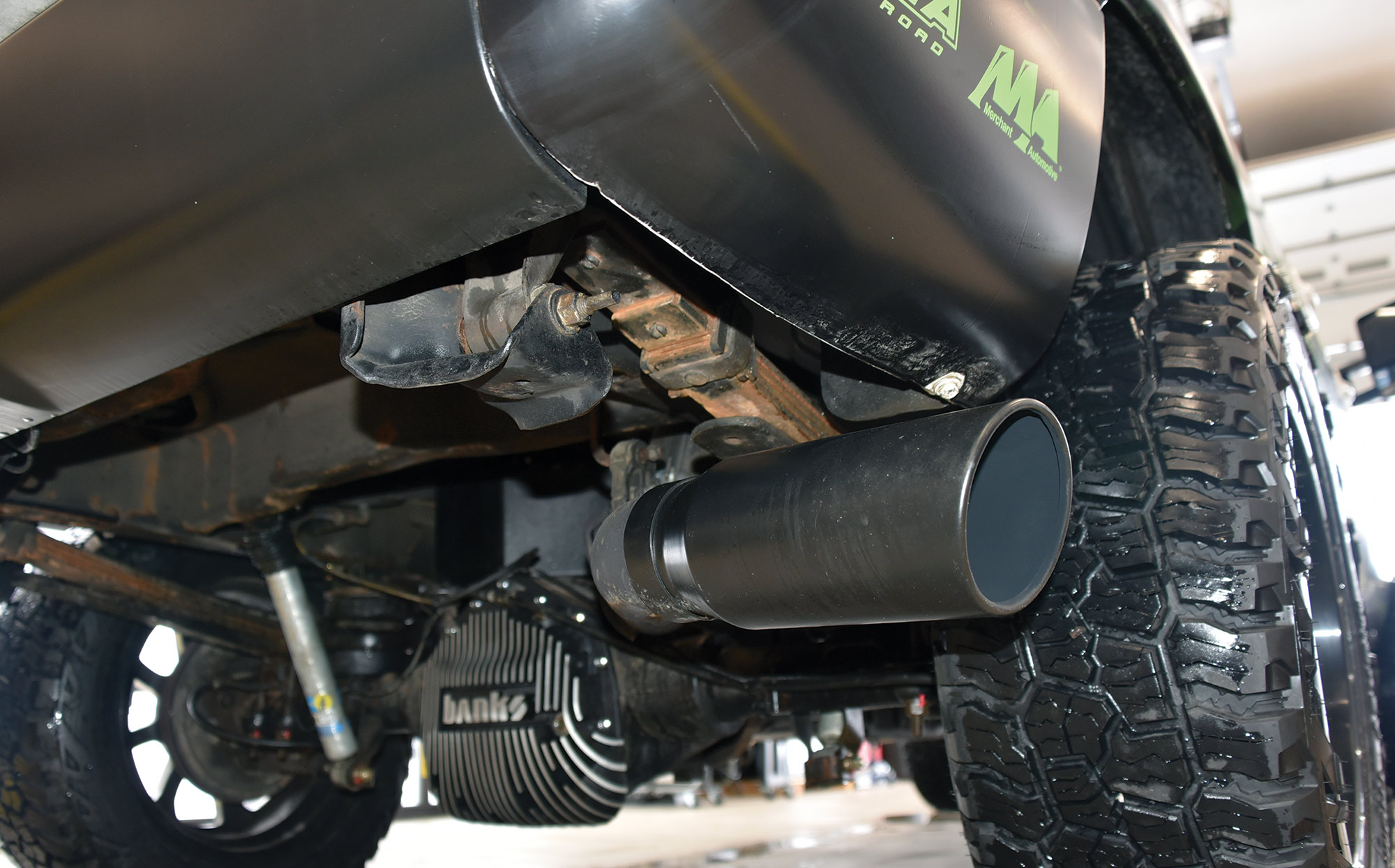 exhaust pipe under the Alligator Performance