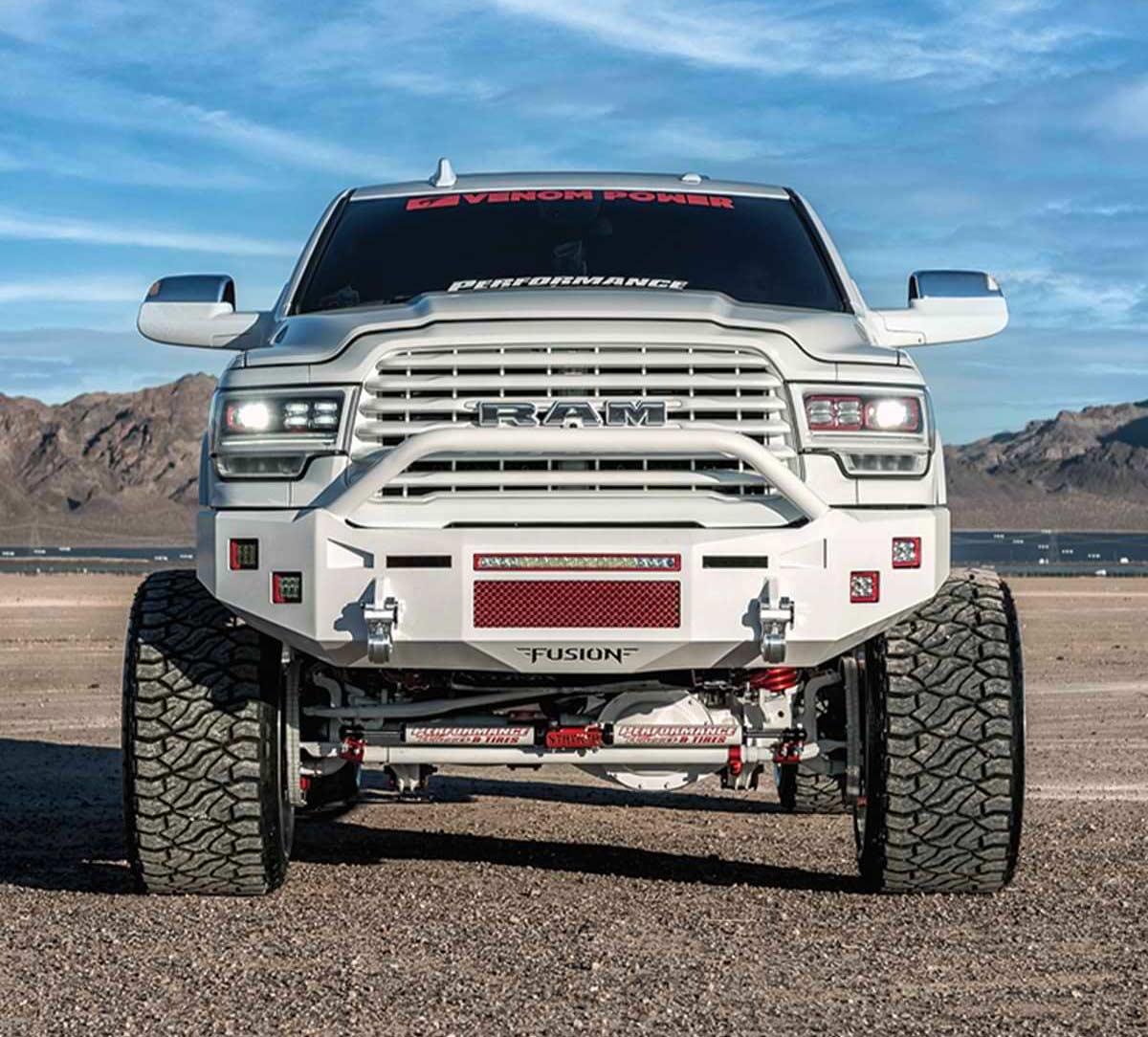 2019 RAM 3500 front view of the grill
