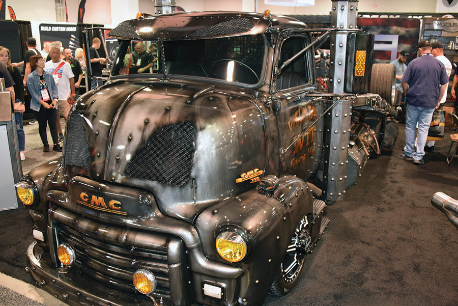 old metal truck
